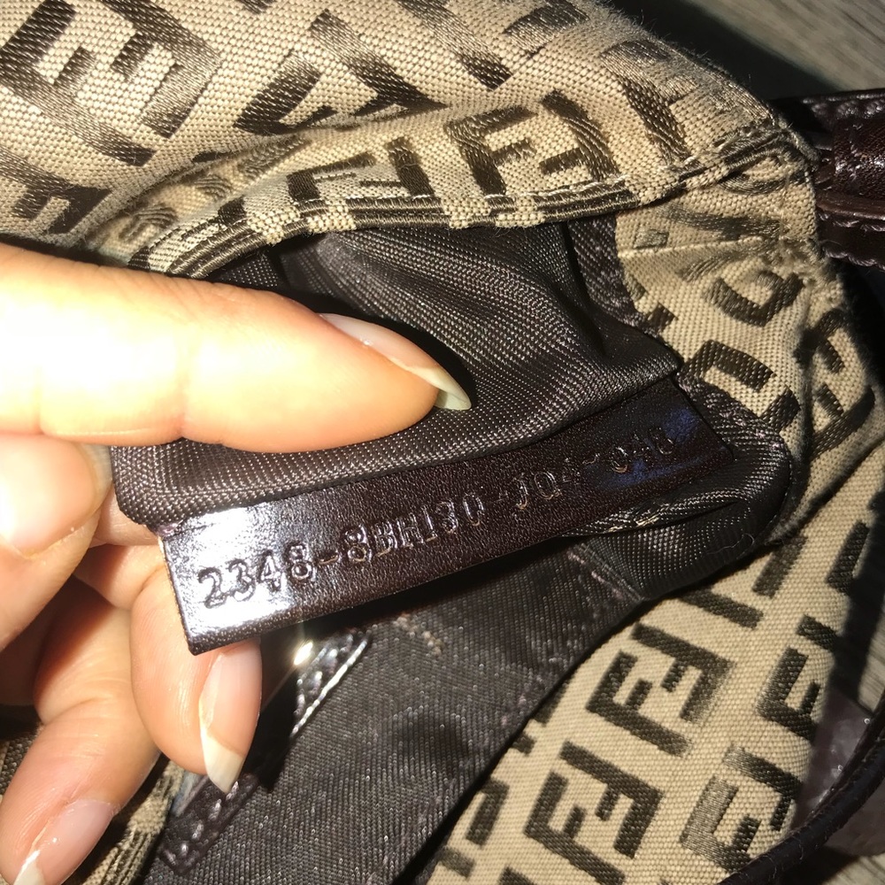 FENDI - Picture 5 of 8
